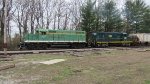 Ohio South Central Railroad (OSCR) 4537 & 104
